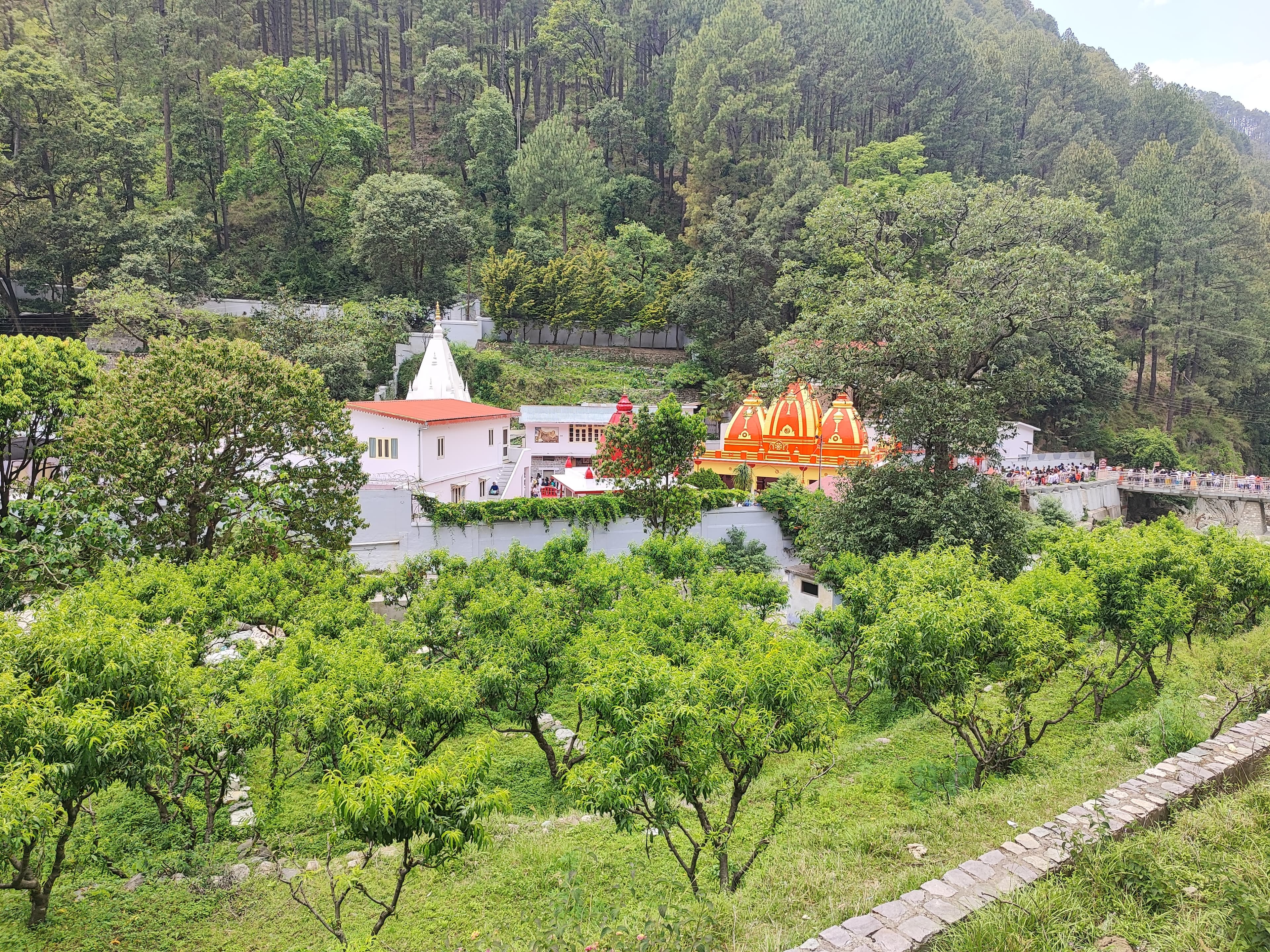 Kainchi Dham - spiritual retreat near Corbett Sunshine homestay